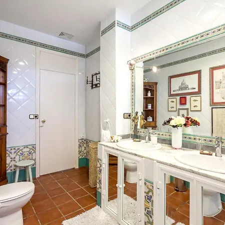 Villa Sunny Near Palacios Y Villafranca With Private Pool Los Palacios Y Villafranca